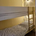 En Avec Piscine Apartman *